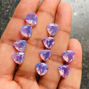 Lavender Quartz Faceted Gemstone Lot, Natural Lavender Cut Gemstone Lot, Trillion Shape Lavender Quartz Faceted Cabochon Size 12x12x4 mm L-8