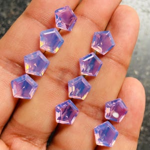 Lavender Quartz Faceted Gemstone Lot, Natural Lavender Cut Gemstone Lot, Fancy Shape Lavender Quartz Faceted Cabochon, Size 12x12x4 mm L-3