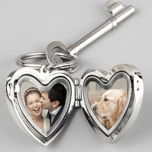 Personalised Heart Photo frame Keyring - Key ring is nickel plated.  Ideal for Birthdays, Mother's Day, Valentine's Day, Father's Day.