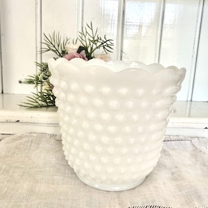 Vintage Fire-King Hobnail Milk Glass Vase – Scalloped Edge Planter, White Mid-Century Glassware, Collectible Fire-King USA