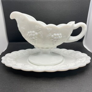 Vintage White Milk Glass Westmoreland Paneled Grape Gravy Boat, Sauce Boat