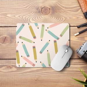 Podkładka pod mysz Cute Pencils - Podkładka pod mysz Boho Pencils - Estetyczna podkładka pod mysz - Podkładka pod mysz dla nauczyciela - Akcesoria na biurko Boho - Prezent dla współpracownika