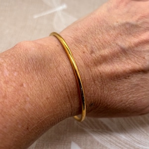 Bracelet jonc rond, couleur or, acier inoxydable, belle qualité, idée cadeau femme, envoi rapide image 3