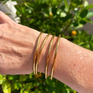 Lot de 4 Bracelets joncs ronds, couleur or, belle qualité, acier inoxydable, idée cadeau femme, envoi rapide image 5