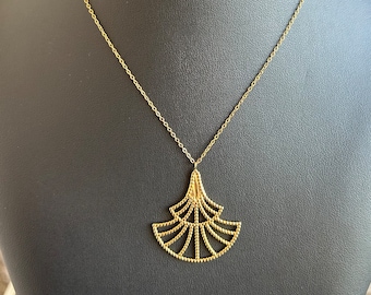 Art Nouveau necklace, fan shape, gold or silver, adjustable chain, elegant and refined, Mother's Day gift idea for women, fast delivery