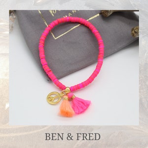 Pink  Heishi Armband  Pink Koralle, Quaste, Peace vergoldet , Geschenk für Frauen