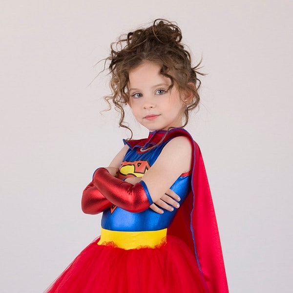 Vestido de tutú de traje personalizado de Super Girl, disfraz de Halloween de niña superhéroe, vestido de cumpleaños de Super Girl, traje de fiesta de cosplay de Super Girl,