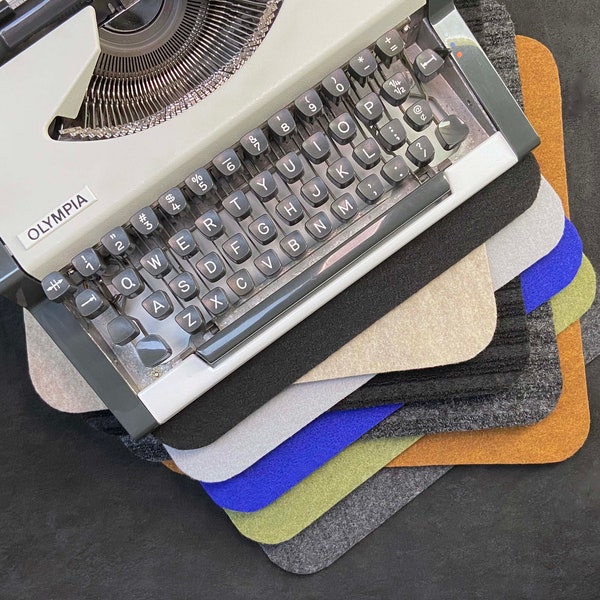 Non-skid Cork/Felt Typewriter Pad