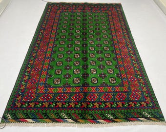 Alfombra Bokhara verde hecha a mano de 152 x 244 cm: Alfombra afgana de lana
