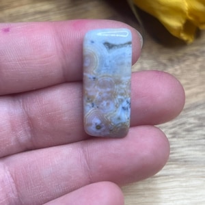 8th Vein Ocean Jasper: Polished Flat Tumbled Stone