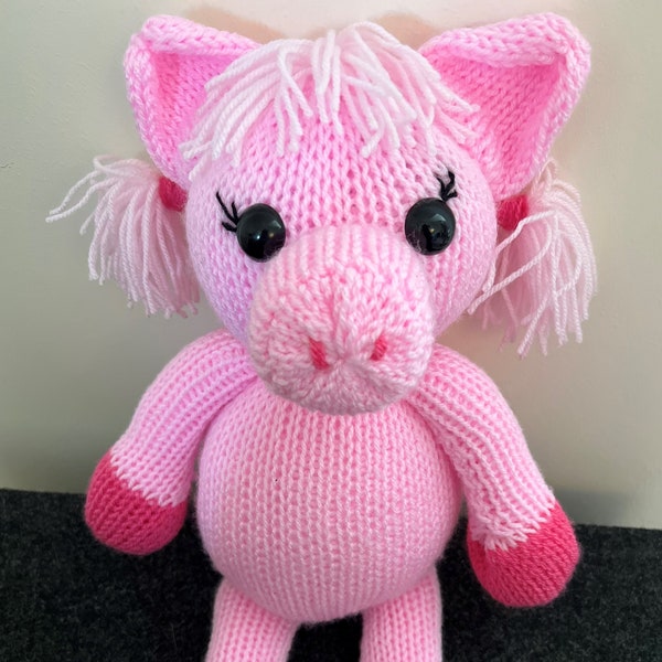 Pig With Pigtails - Circular Knitting Machine  - PDF PATTERN