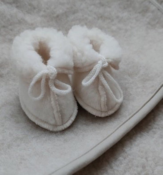 Merino wool deals baby booties