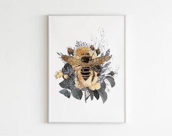 Gold Bee wall art ,decor, wall decor, art, gifts, kitchen, minimalist, digital print, instant Download, home décor, do it yourself