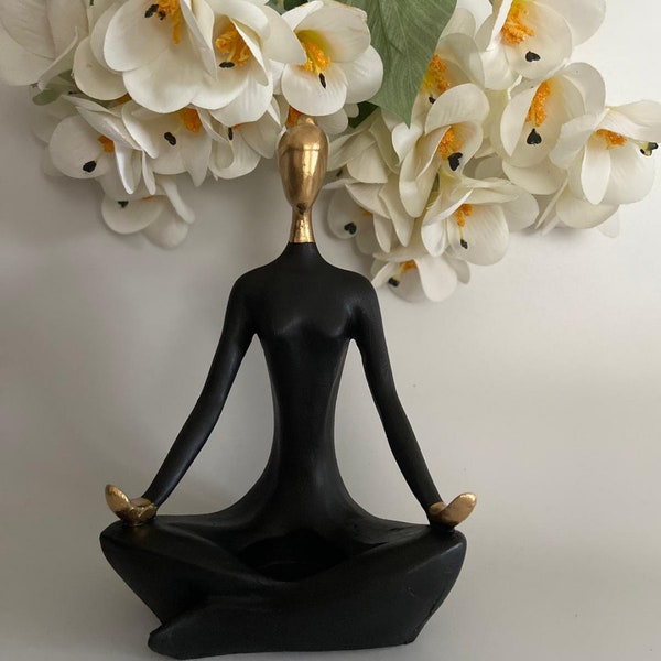 Black With Gold Detail Yoga Pose Statue Tealight Candle Holder, Woman Yoga Figurine, Modern Yoga  Figurines Room Decoration Accessories