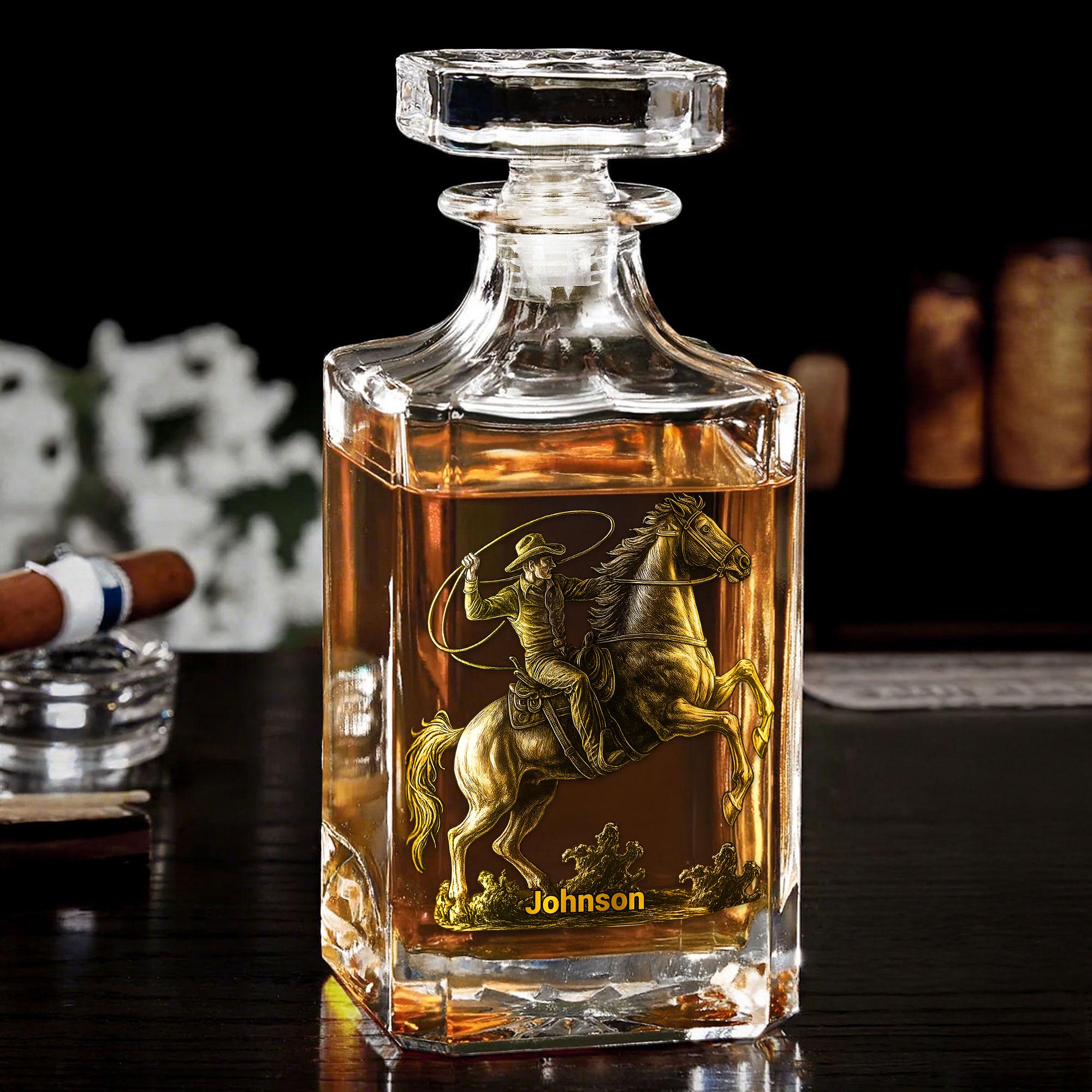 Personalized Cowboy Whiskey Decanter and Glass Set, Custom Western Whiskey Gift for Him, Horse and Rider Engraving, Rustic Barware for Dad