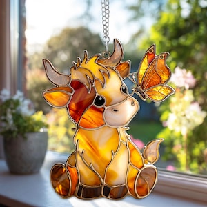 Rustic Highland Cow and Butterfly Acrylic Suncatcher, Cute Farm Animal Acrylic Window Hanging, Country Style Cow Decor, Gift for Cow Lovers