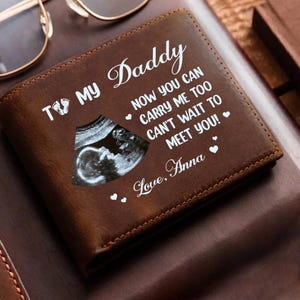 Regalo personalizado para papá primerizo, billetera de cuero personalizada para el primer día del padre, regalo para el día del padre para un futuro papá, regalo de embarazo para papá, regalos para papá
