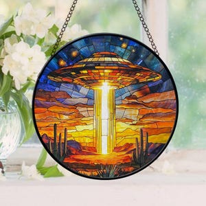 UFO Faux Stain Glass Suncatcher Prezent dla Miłośników UFO, Dekoracja UFO Wisząca Na Oknie Domu, Latający Spodek Ścienny, Prezenty Dla Miłośników Obcych Statków Kosmicznych