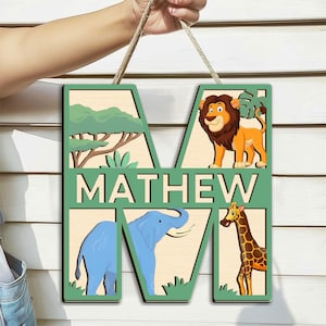 Safari Animal Personalized Wooden Door Sign for Kids – Custom Jungle Letter Wall Decor with Name, Lion, Elephant, Giraffe Nursery Gift