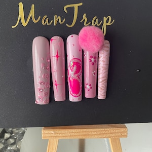 Press on nails