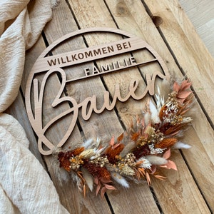 Corona di famiglia in legno massello con fiori secchi