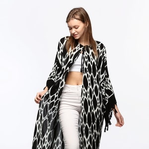 Quimono longo, robe, verão, quimono unissex, mulheres altas, férias, look de férias Quimono longo de comprimento grande, quimono unissex, mulheres altas, férias