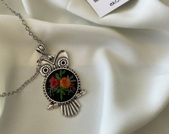 Hand Embroidered Owl Necklace,Christmas Gift-Necklace,Embroidered Jewelry,Floral Embroidery Necklace,Embroidered Pendant ,HandmadeGift