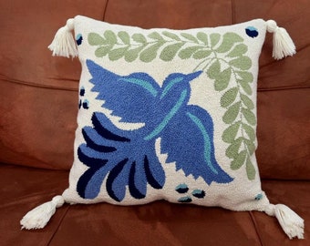 Punch Needle Pillow,Handmade Punch Needle Pillow, Bird Pillow, Decorative Pillow, Bird Pattern| Punch Needle-Letter Pillow,PUNCH