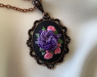 Hand Embroidered Purple Necklace,Hand Embroidered Necklace,Embroidered Jewelry,Floral Embroidery Necklace,Embroidered Pendant ,HandmadeGift