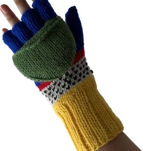 Boina y guantes de mujer Mano más caliente de punto a mano, gorro de bobble, diadema, guantes sin dedos100% lana, diseño acogedor, estampado, negro