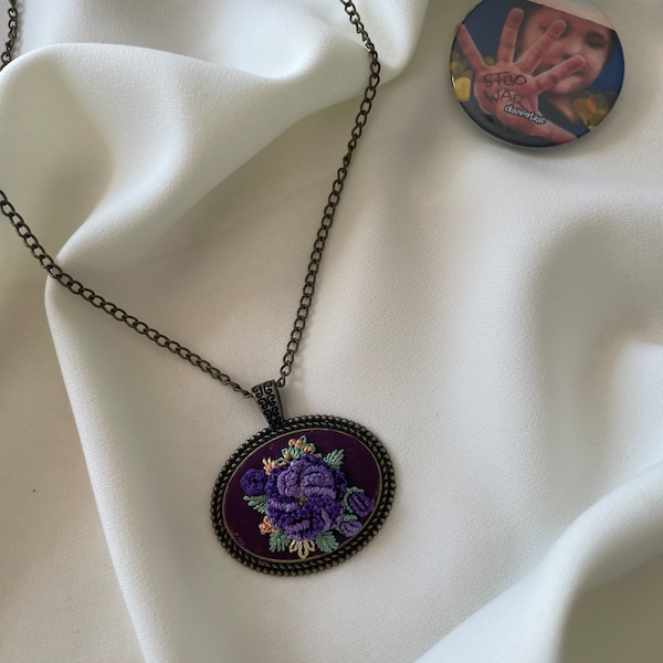 Hand Embroidered Purple Necklace,Hand Embroidered Necklace,Embroidered Jewelry,Floral Embroidery Necklace,Embroidered Pendant ,HandmadeGift