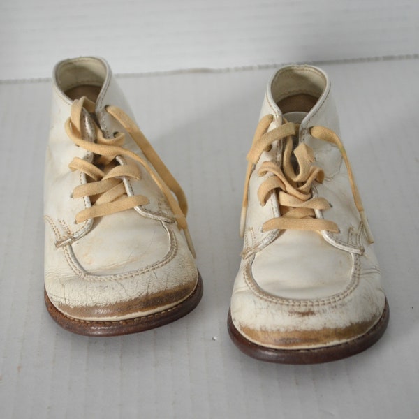 vintage Weatherized Weather Bird white baby shoes