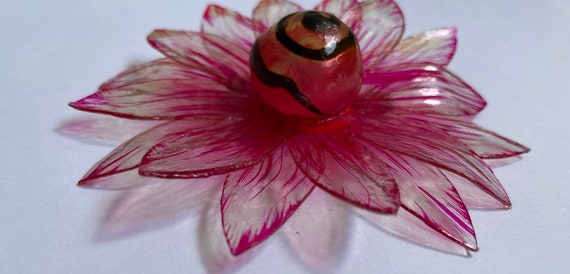 Vintage Acrylic Flower Pin - image 2