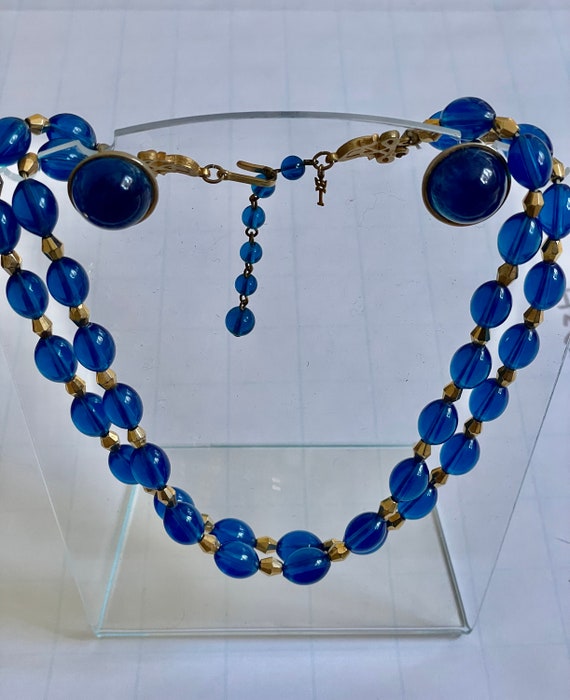Vintage Crown Trifari Blue Glass Necklace and Ear… - image 1