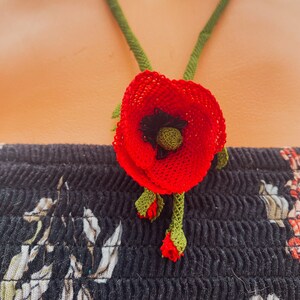 Poppy Flower Necklace,Floral Oya Necklace,Red and Green Necklace,Flower Crochet Necklace,Needle lace jewelry,Needlework,Knotted Lace