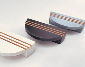 Linear Oak Half Moon Cabinet Handles: Modern Wooden Drawer Pulls