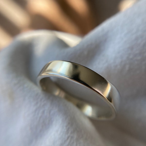 Men's Brushed Silver Ring