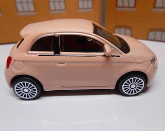 FIAT 500 Toy Car PERSONALISED PLATES Pink Model boy girl dad mom uncle grandad brother Birthday Christmas gift present New Boxed 1:43 scale