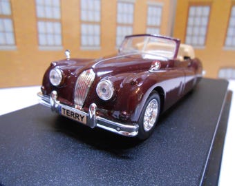 PERSONALISED PLATES Jaguar XK140 Toy Car Model in *Display Case* boy girl dad mom uncle grandad brother easter birthday gift present New