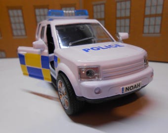 PERSONALISED PLATES Police car landrover style Sounds & Lights Car Model boy girl dad mom uncle grandad brother birthday Easter gift