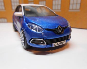 Renault CAPTUR Toy Car PERSONALISED PLATES  Model boy girl dad mom uncle grandad brother Birthday Christmas gift present Boxed 1:43 scale