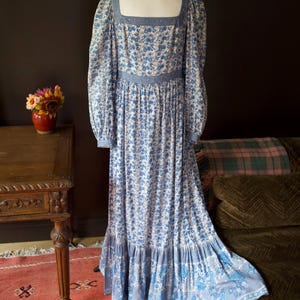 Incredible rare Ritu Kumar for Roshafi Indian floral blockprint maxi dress. size M/L - balloon sleeves