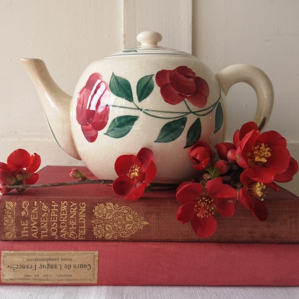 French Vintage Ironstone Teapot, Made by 'H.B.C Choisy le Roi', Model 'Maryse', Red Rose Design