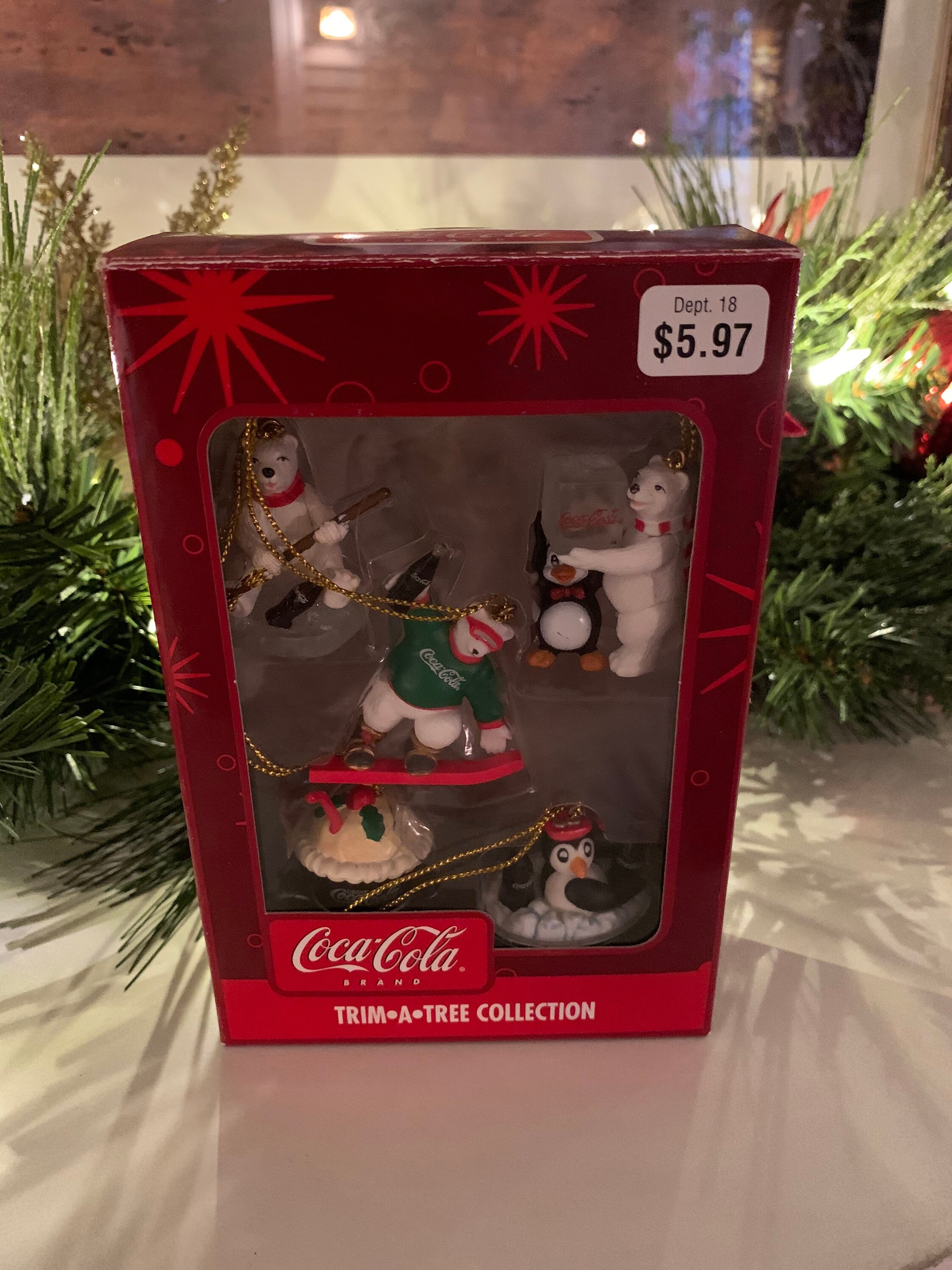 Coca-Cola Mini 6Pk W/Santa Ornament