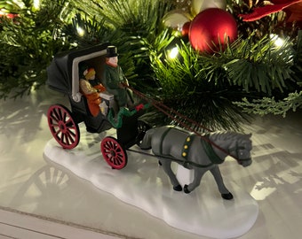 Vintage Department 56 Central Park Carriage Ride Dickens Village Accessories