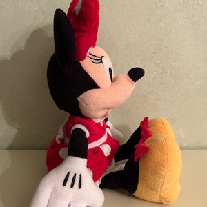 Disney Minnie Mouse Plush Doll afbeelding 6