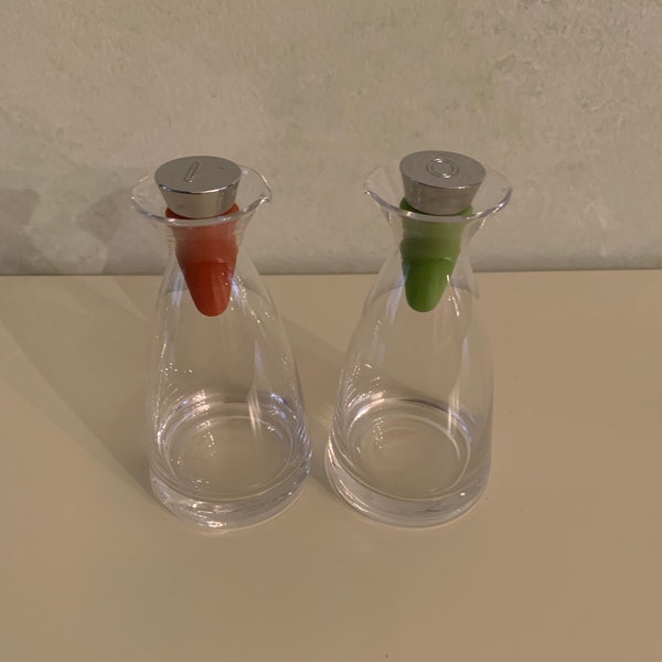 Vinegar And Oil Glass Double Sided Pour Beakers With Rubber Stoppers