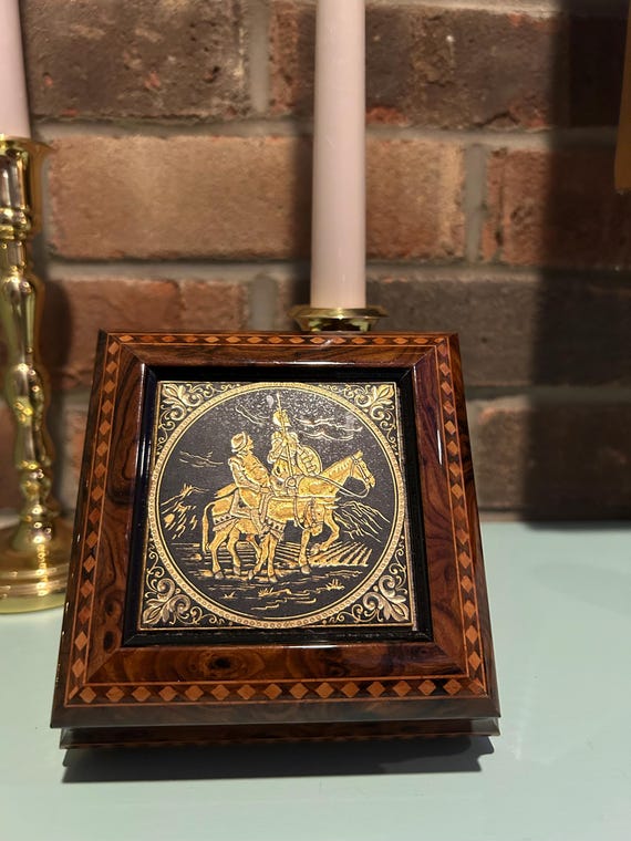 Toledo Damascene Damasquino Trinket Jewelry Box View 5