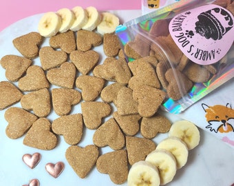 Banana & Peanut Butter | Doggie Treats | Dog Gift | All Natural Homemade Oven-Baked | Biscuits for Dogs | 5oz Bag