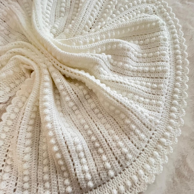 CROCHET BABY BLANKET, crochet baby blanket pattern baby blanket white baby blanket baby pattern baby christening crochet pattern, zdjęcie 3